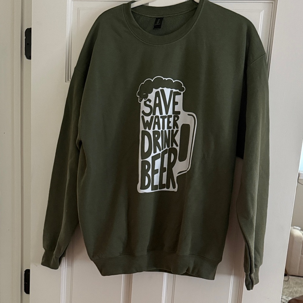 Olive Green Graphic Women’s Sweatahirt